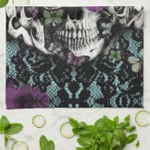 ティール(緑がかった色)および紫色のゴシック様式レースのスカル キッチンタオル (折り畳み)