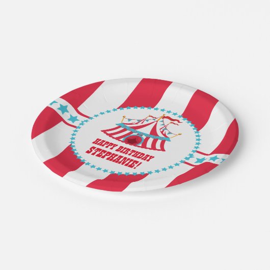 ティール（緑がかった色）および赤いサーカスのテントの誕生日のプレート ペーパープレート (アングル)