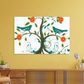 ティール(緑がかった色)とオレンジのヴィンテージラブバード キャンバスプリント (インサイチュ (リビング))