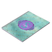 ティール(緑がかった色)とパープルマーメイドモノグラムはかりで測スクール ノートブック (左側)