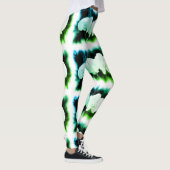 ティール（緑がかった色）とブルーラン レギンス (右)