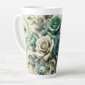 ティール（緑がかった色）とホワイトローズ カフェラテマグ (左アングル)