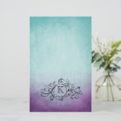 ティール(緑がかった色)と紫素朴ボヘミアン・フローリッシュ 便箋 (スタンド正面)