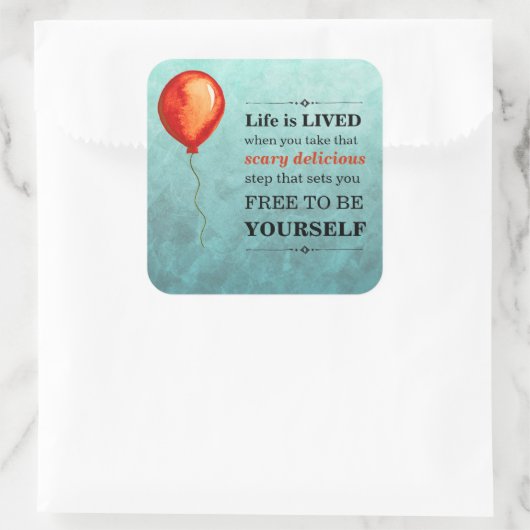 ティール（緑がかった色）と赤オレンジの水の色の生活はLIVED スクエアシール (バッグ)