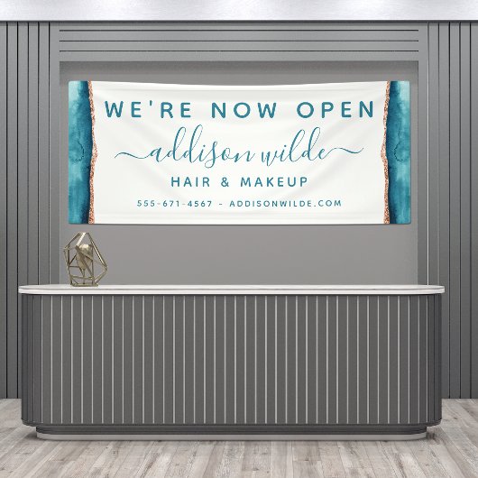 ティール(緑がかった色)と金ゴールド水彩ビジネスバナー 横断幕