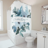 ティール（緑がかった色）と青の水色フローラ パーソナライズされた シャワーカーテン (インサイチュ)
