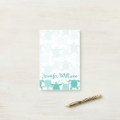 ティール(緑がかった色)のカメパターン|はあなたの名前を加えます ポストイット (デスク上)