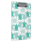 ティール（緑がかった色）のカメパターン クリップボード (右)