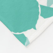 ティール(緑がかった色)のカメパターン フリースブランケット (角)