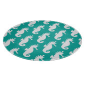 ティール（緑がかった色）のタツノオトシゴパターン1 カッティングボード (角)