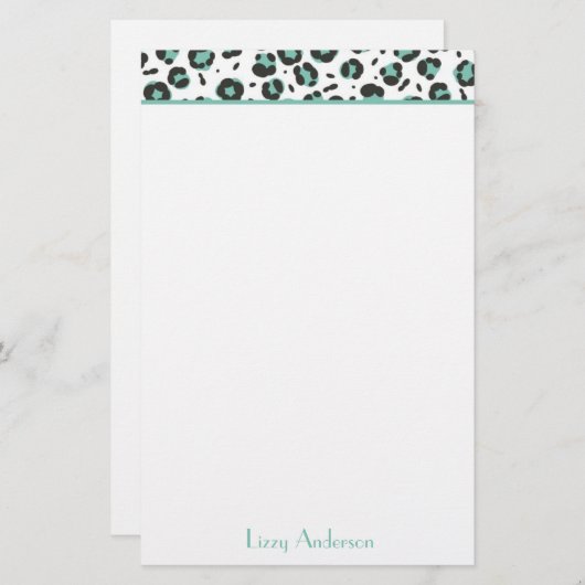 ティール(緑がかった色)のヒョウのプリントのパーソナライズな文房具 便箋 (正面/裏面)