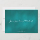 ティール(緑がかった色)のモノグラムのなホタルのメーソンジャーのブライダルシャワー 招待状 (裏面)