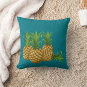 ティール（緑がかった色）のレトロのヴィンテージのパイナップル クッション (ブランケット)