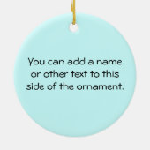 ティール(緑がかった色)の元気づける石のTシャツおよびギフト セラミックオーナメント (裏面)