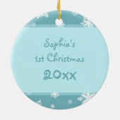 ティール（緑がかった色）の写真のベビーの第1クリスマスのオーナメント セラミックオーナメント (裏面)