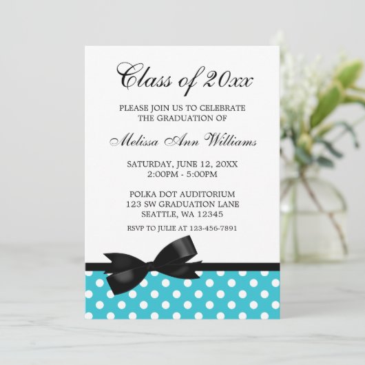 ティール(緑がかった色)の水玉模様の黒の弓卒業の発表 招待状 (スタンド正面)