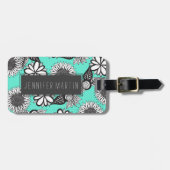 ティール（緑がかった色）の白黒のボヘミアの手描きの花 ラゲッジタグ (正面横)
