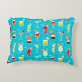 ティール（緑がかった色）の背景のカクテルパターン アクセントクッション (裏面)