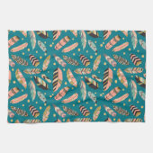 ティール（緑がかった色）の部族の羽毛パターン キッチンタオル (横)