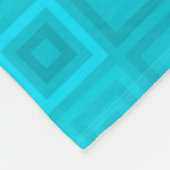 ティール（緑がかった色）の青と緑の正方形のパターン フリースブランケット (角)