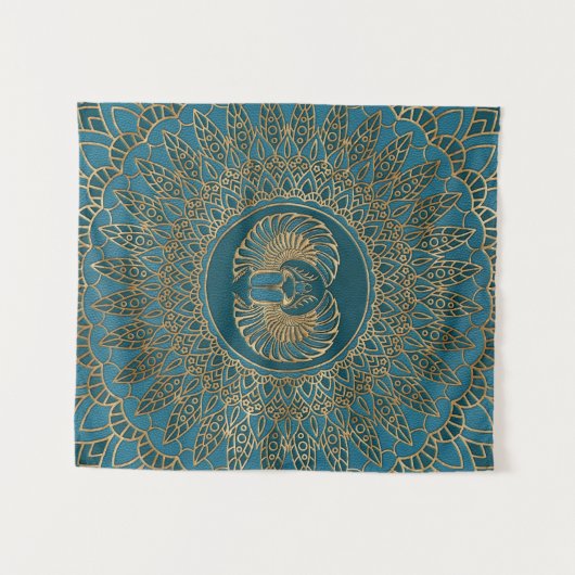 ティール（緑がかった色）の革のエジプトのオオタマオシコガネのカブトムシの金ゴールド タペストリー (正面(横))