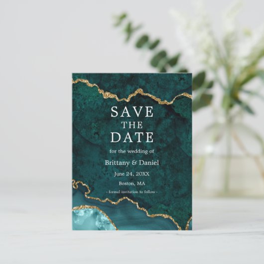 ティール(緑がかった色)エレガント金ゴールド大理石Geode日付を保存 案内ポストカード (スタンド正面)