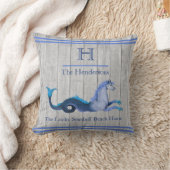 ティール(緑がかった色)カスタムブルーネイビーシーホースコースタルグレー材 クッション (ブランケット)