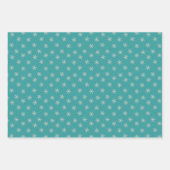 ティール（緑がかった色）クリスマスジンジャーブレッドクッキーの雪 ラッピングペーパーシート (正面3)