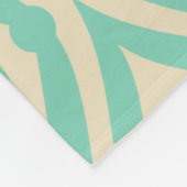 ティール(緑がかった色)グリーンとクリームレトロ幾何学模様 フリースブランケット (角)