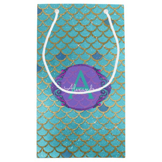 ティール（緑がかった色）グリーンとパープルマーメイドはかりで測モノグラムの スモールペーパーバッグ (裏面)