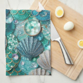 ティール（緑がかった色）グリーンマーメイドプリントと貝殻 キッチンタオル (四つ折り)