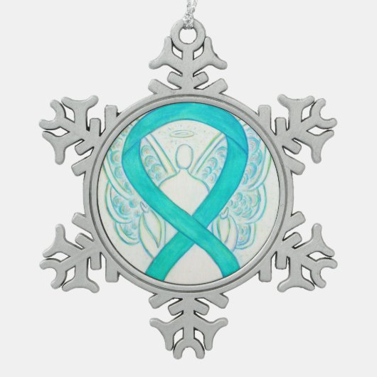 ティール（緑がかった色）グリーン認識度リボンエンジェルオーナメント スノーフレークピューターオーナメント (正面)