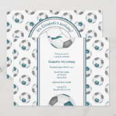 ティール（緑がかった色）グレーの女の子のサッカーの誕生日またはチームパーティー 招待状 (正面/裏面)