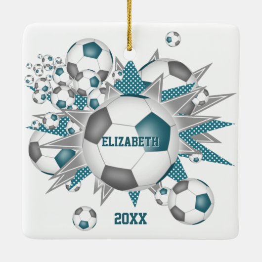 ティール(緑がかった色)グレーサッカーボール吹出し女の子スポーツ セラミックオーナメント (裏面)