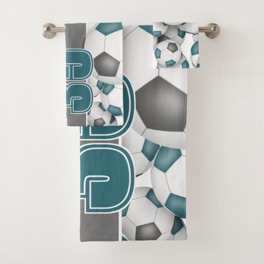 ティール（緑がかった色）グレーチームカラーサッカーボールの多くのスポーツ バスタオルセット (インサイチュ)