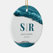 ティール(緑がかった色)ゲードアゲートカップルズモノグラムのクリスマス セラミックオーナメント (右)