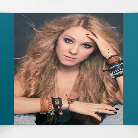 ティール（緑がかった色）シルバーフローラバラキンセアニェラグリッターガウン 三つ折り招待状 (内部中)