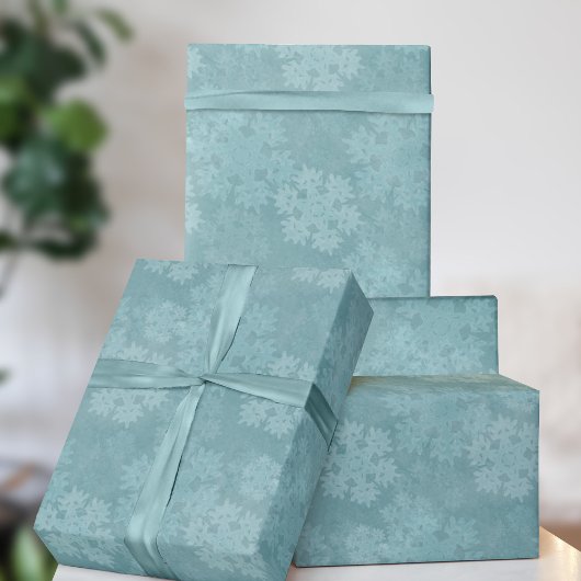ティール(緑がかった色)スノーフレークパターンクリスマスウィンターホリデー ラッピングペーパー