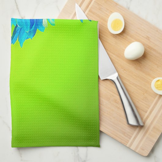 ティール（緑がかった色）ターコイズデイジーオンライムグリーンフラワーギフト キッチンタオル (四つ折り)