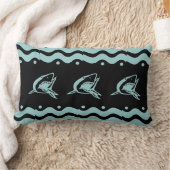 ティール(緑がかった色)パウダーブルーブラックシャーク ランバークッション (ブランケット)