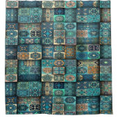 ティール（緑がかった色）パッチ シャワーカーテン (正面)