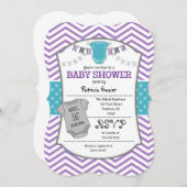 ティール(緑がかった色)パープルグレーシェブロンベビーシャワー招待状 招待状 (正面/裏面)