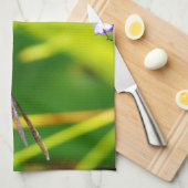 ティール(緑がかった色)&パープルドラゴンフライ キッチンタオル (四つ折り)