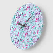 ティール（緑がかった色）パープルピンクフローラが青に渦巻き旋回 ラージ壁時計 (傾斜)