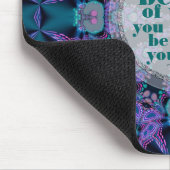 ティール(緑がかった色)+パープルGeoFractalアート引用文マウスパッド マウスパッド (コーナー)