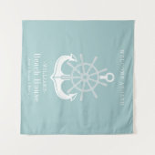 ティール（緑がかった色）ビーチハウスファミリーネームいかり タペストリー (正面(横))