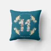 ティール(緑がかった色)フォトコラージイエローフラワー11誕生日 クッション (裏面)