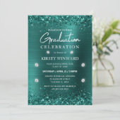 ティール(緑がかった色)ブラシ仕上げメタルおよびグリッター卒業 招待状 (スタンド正面)