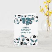 ティール（緑がかった色）ブラックサッカーボールキッズスポーツ誕生日 カード (黄色い花)