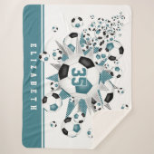 ティール（緑がかった色）ブラックサッカーボール星ガールズスポーツルーム シェルパブランケット (正面)